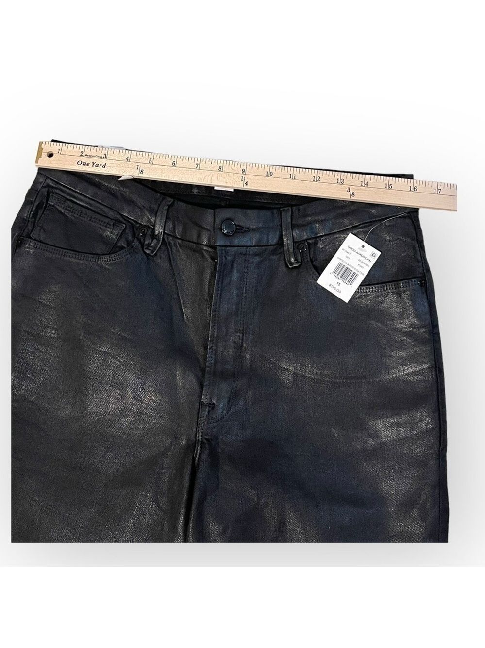 Good American Good Legs Coated Jeans - Picture 6 of 9